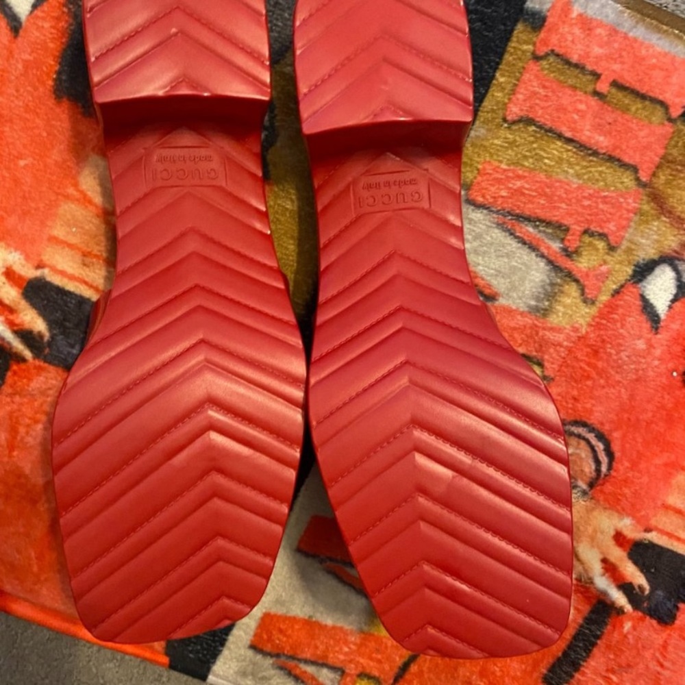 Gucci Platform Sandals - Picture 3 of 3